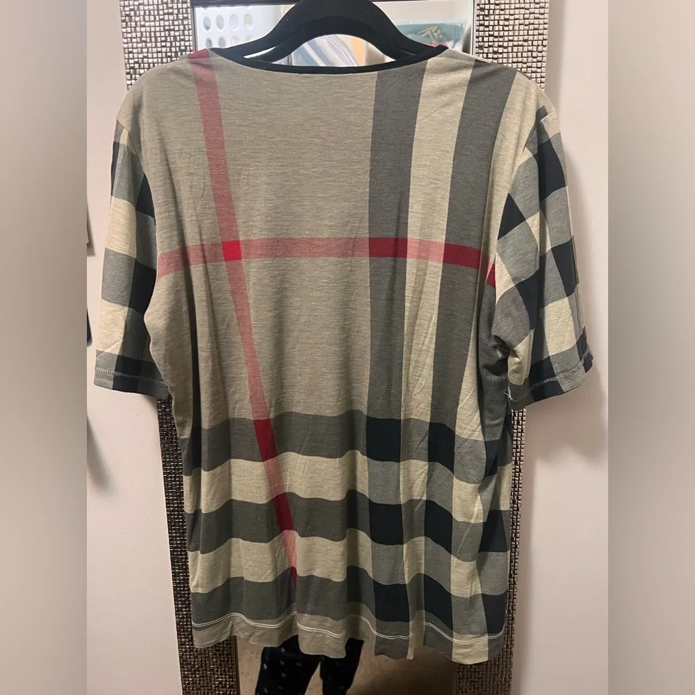 Authentic Burberry Nova Check Reversible Tshirt- L/XL - Picture 11 of 14